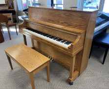 Yamaha P22 studio piano